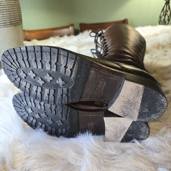 Frye Melissa Tall Lace Up Boots - Picture 4 of 10